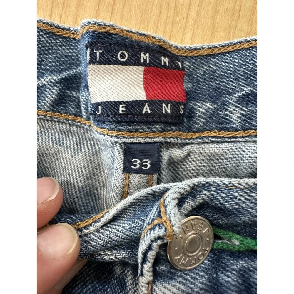 Vintage Y2K TOMMY HILFIGER Jean Shorts Men's Size 33 Baggy Blue Denim Skater